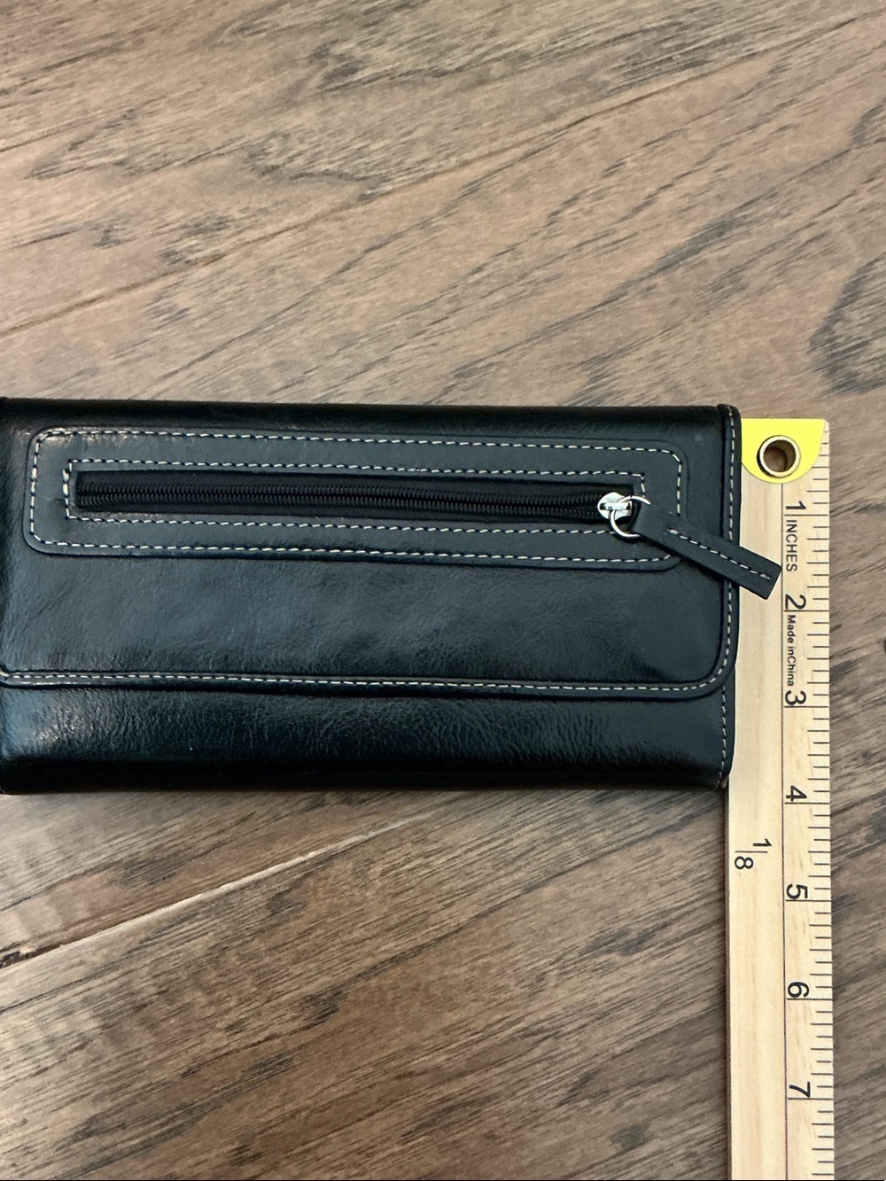 Genuine Leather Black Trifold Wallet with Front Zip Pocket - Picture 3 of 11